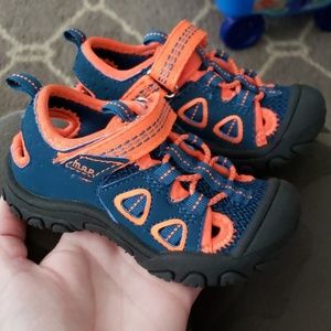 M.A.P. toddler boys 6 sandals emmons